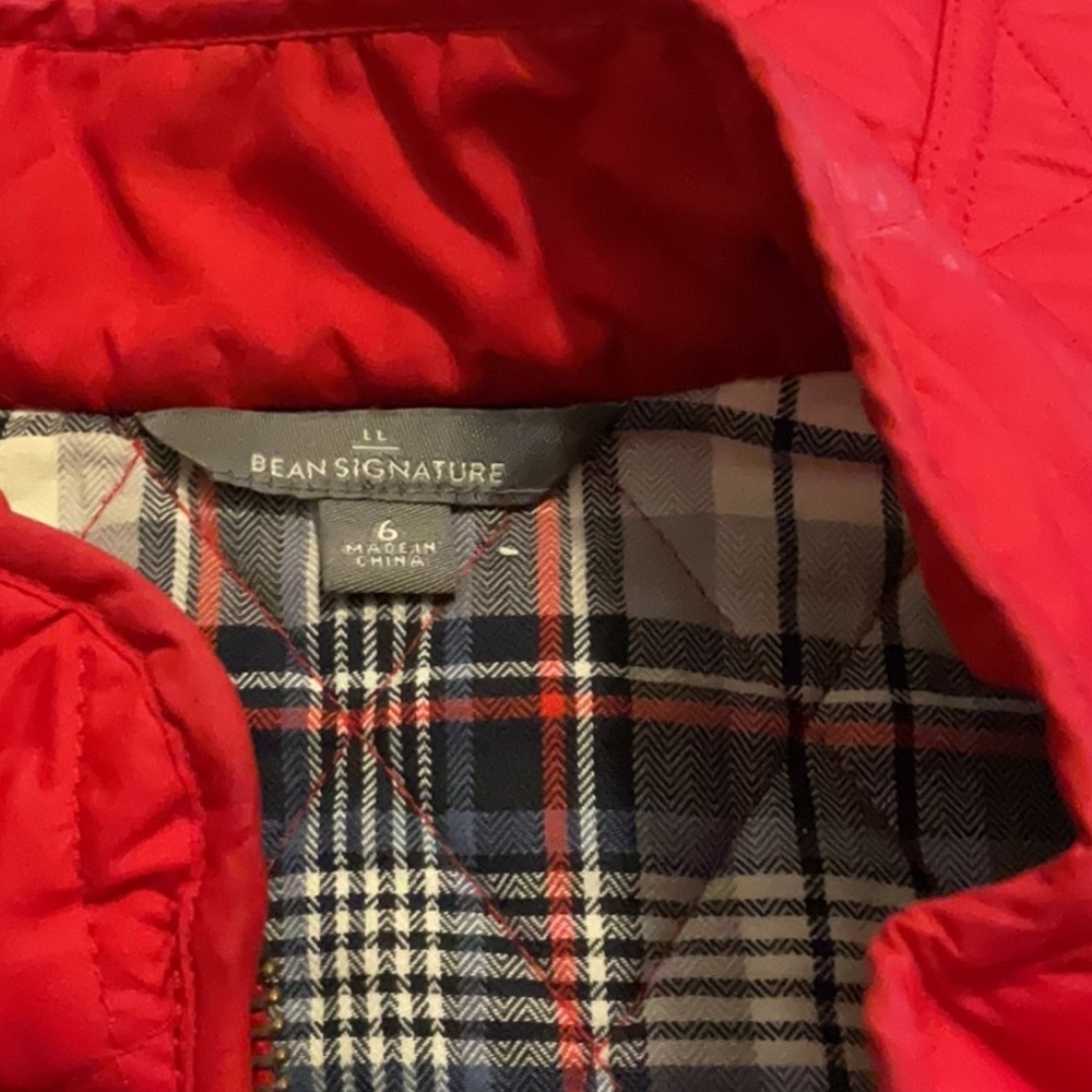 L.L. Bean Signature Red Quilted Winter Jacket size women’s 6 - Picture 6 of 6
